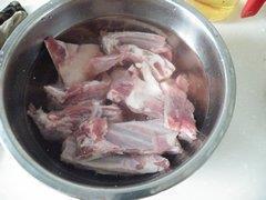 铁锅羊排怎么做，铁锅羊排如何做好吃