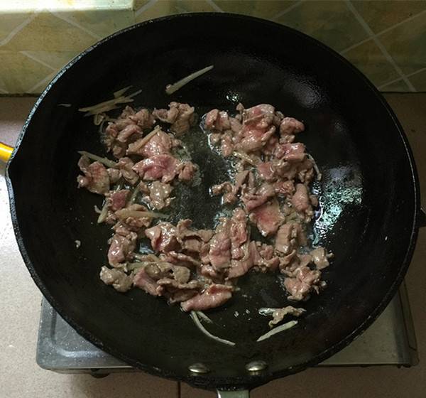 绿辣椒该怎么炒呢？