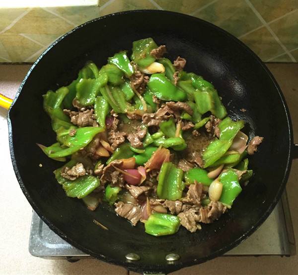 绿辣椒该怎么炒呢？