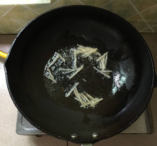 绿辣椒该怎么炒呢？