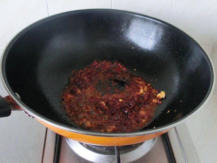 麻婆豆腐该怎么炒呢？