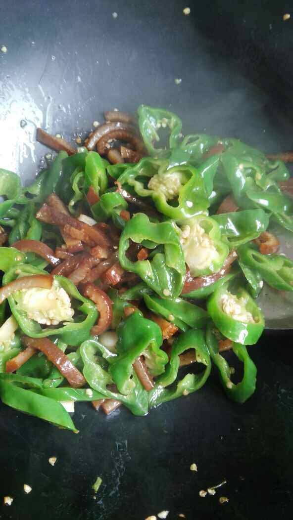 螺丝椒该怎么炒的好吃呢？