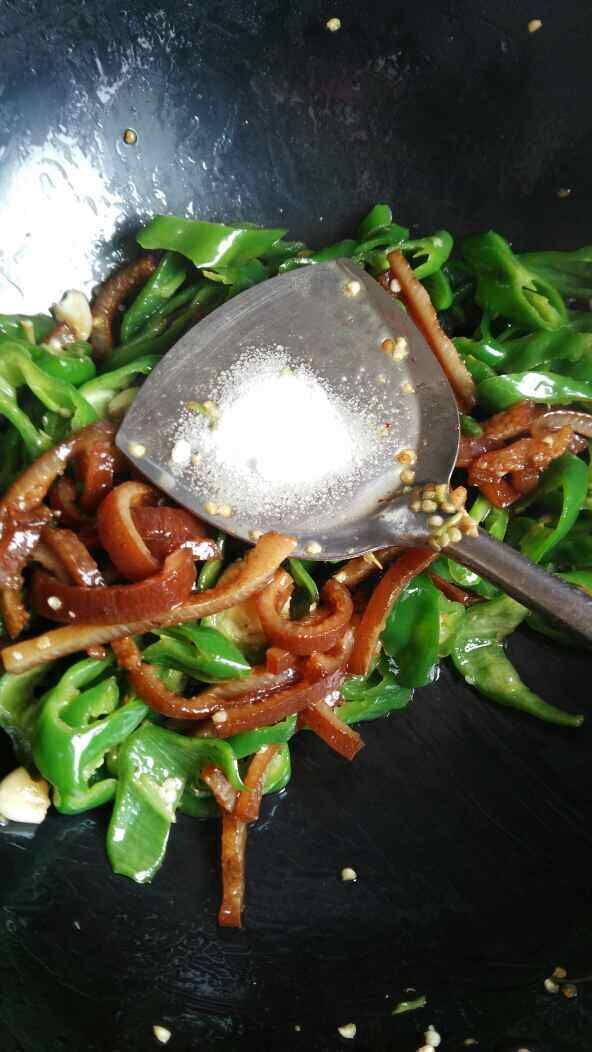 螺丝椒该怎么炒的好吃呢？