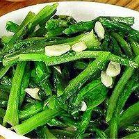 炒油麦菜该怎么做好吃呢？