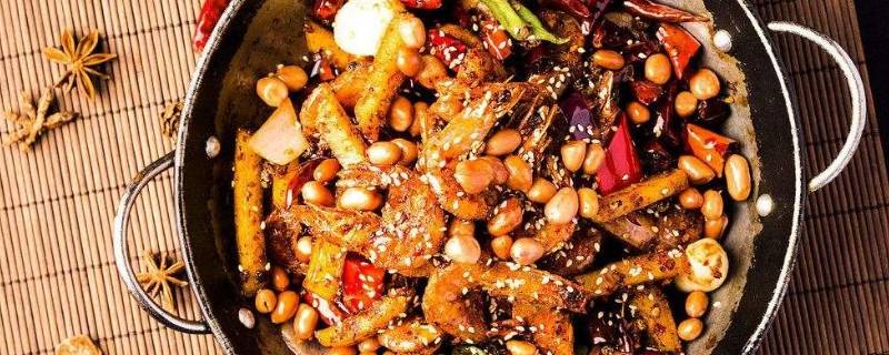 麻辣香锅底料该怎么炒呢？