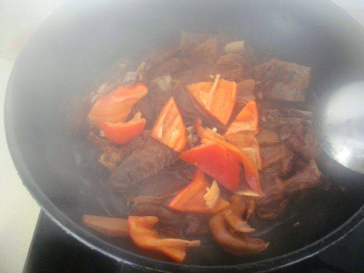 鹅肉该怎么炒呢？