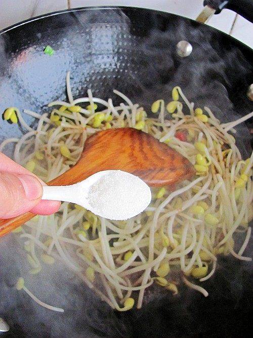 豆芽粉丝该怎么炒好吃呢？