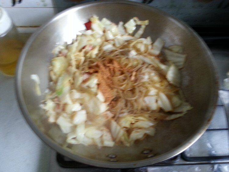 粉条炒白菜该怎么做呢？