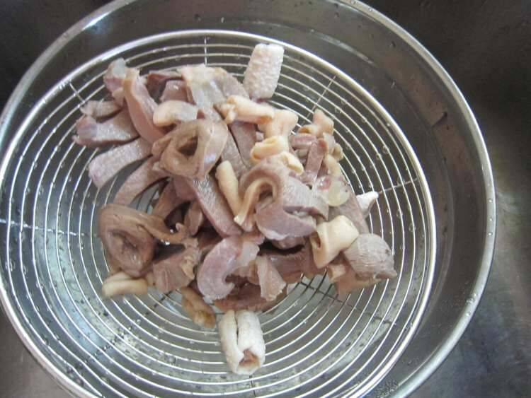 鹅杂该怎么炒呢？