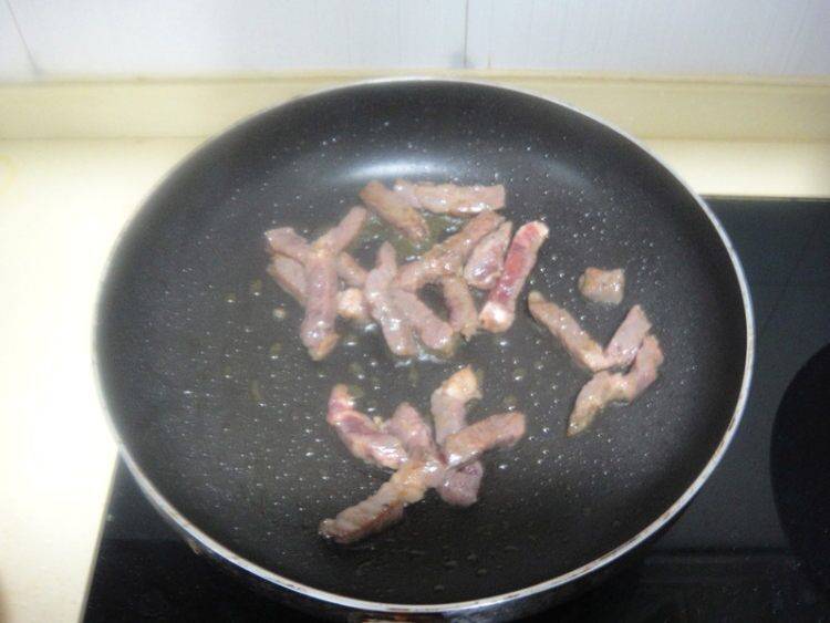 芒笋炒肉该怎么做好吃呢？