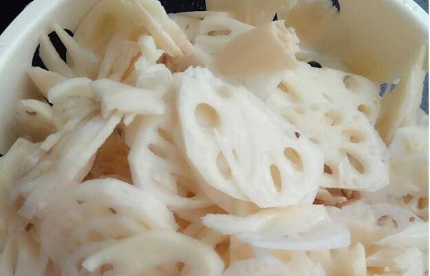 莲藕该怎么炸才好吃呢？