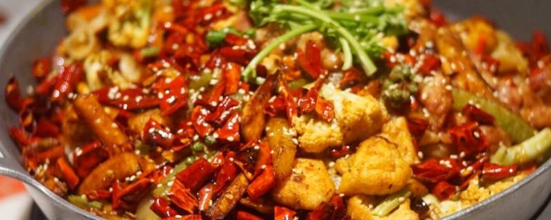 麻辣香锅鸡的制作方法呢？