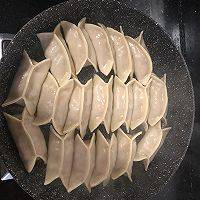 锅贴该怎么做呢？