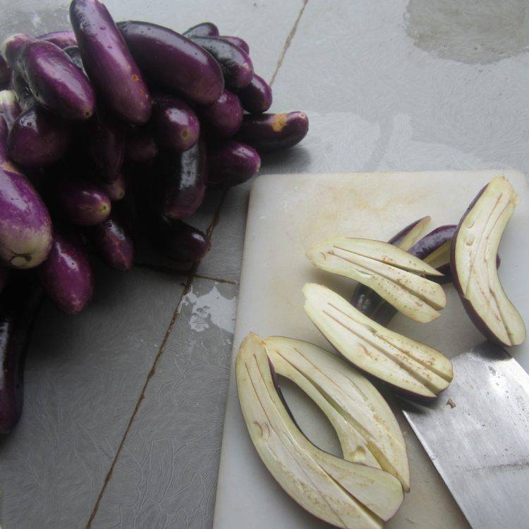 茄子的晒干方法呢？