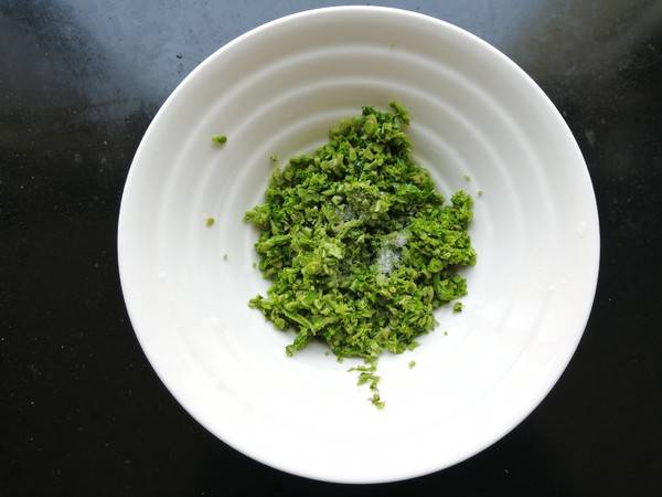 红香椿该怎么吃呢？
