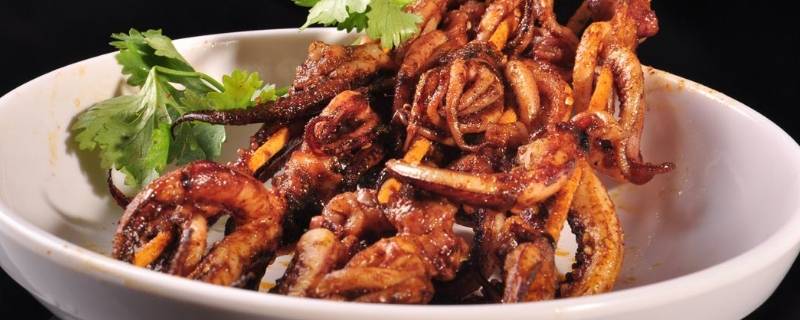 鱿鱼须上的黑膜需要去掉吗呢？