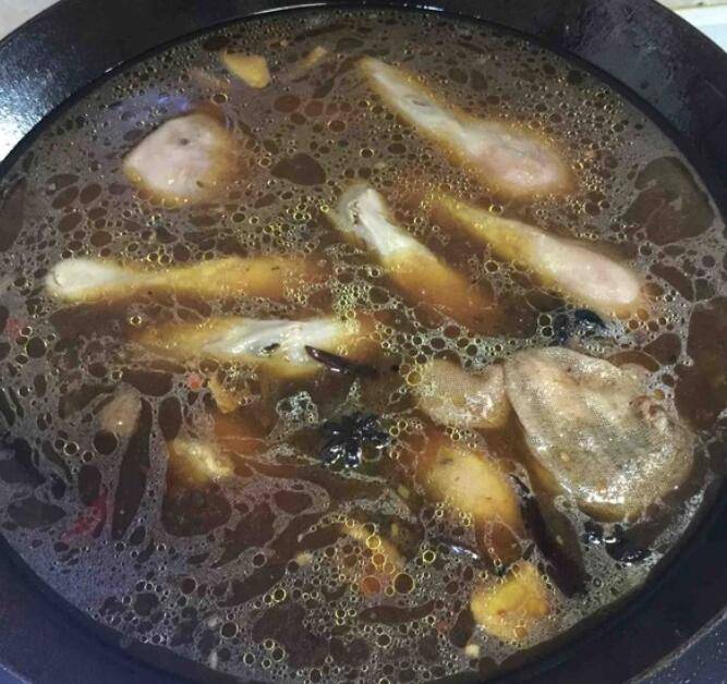 绝味麻辣鸭头的做法呢？