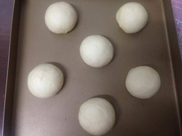 汉堡胚的制作方法与过程呢？