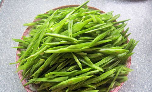 扁云豆角该怎么炒好吃呢？