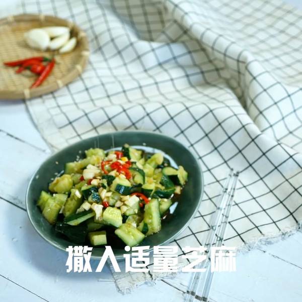 正宗拍青瓜做法和配料呢？