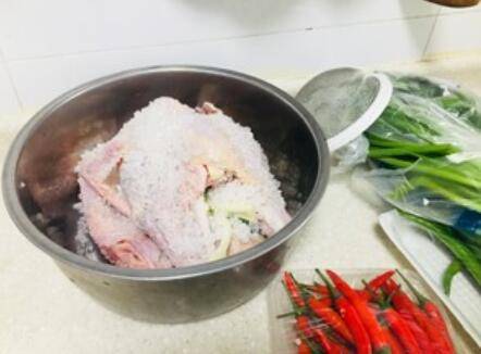 贵妃鸡做法呢？