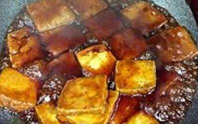脆豆腐该怎么炒呢？