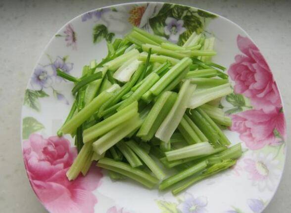 该怎么炒牛肚呢？