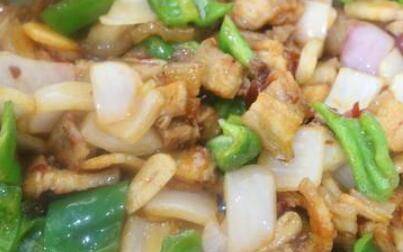 回锅肉的家常做法可以配什么菜呢？