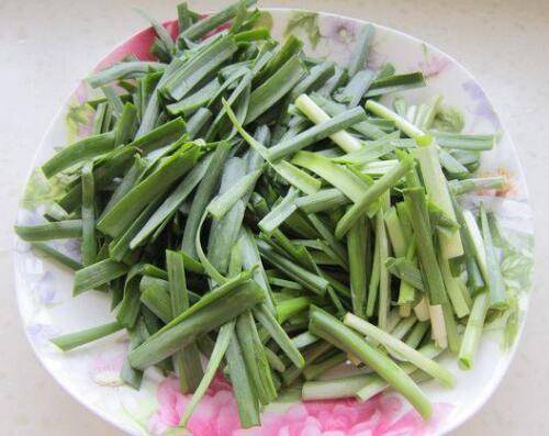 菲菜该怎么炒好吃呢？
