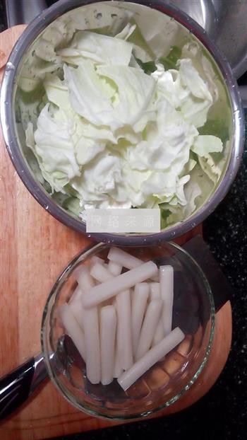 辣炒年糕怎么做，辣炒年糕怎么做好吃，辣炒年糕做法