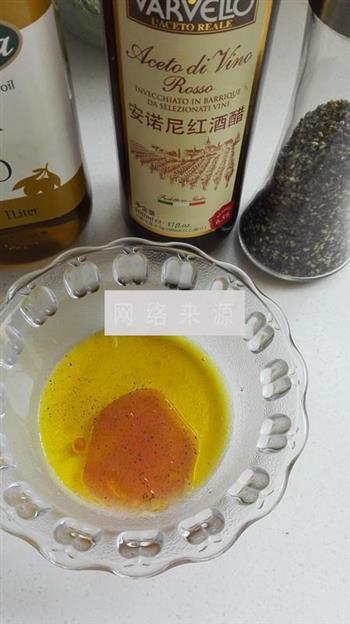 白奶酪蔬菜沙拉怎么做，白奶酪蔬菜沙拉怎么做好吃，白奶酪蔬菜沙拉做法