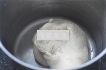 鸡肉披萨怎么做，鸡肉披萨怎么做好吃，鸡肉披萨做法
