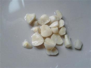 清炒菊花菜怎么做，清炒菊花菜怎么做好吃，清炒菊花菜做法