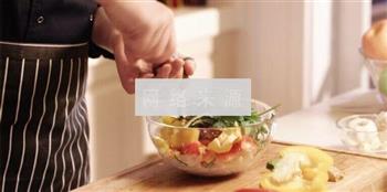 秘鲁冷腌鱼怎么做，秘鲁冷腌鱼怎么做好吃，秘鲁冷腌鱼做法