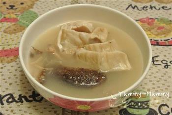 海参花胶鸡汤怎么做，海参花胶鸡汤怎么做好吃，海参花胶鸡汤做法