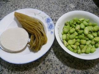 雪菜蚕豆片儿汤怎么做，雪菜蚕豆片儿汤怎么做好吃，雪菜蚕豆片儿汤做法