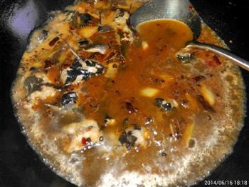 野生鲶鱼炖豆腐怎么做，野生鲶鱼炖豆腐怎么做好吃，野生鲶鱼炖豆腐做法