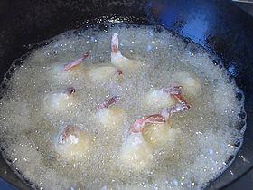 土豆虾球怎么做，土豆虾球怎么做好吃，土豆虾球做法