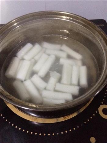 泡菜辣年糕怎么做，泡菜辣年糕怎么做好吃，泡菜辣年糕做法