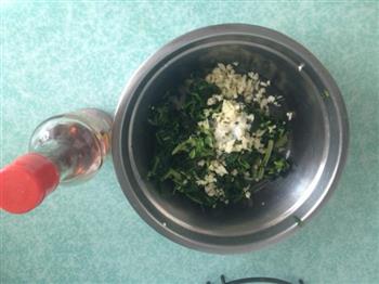 拌芹菜叶怎么做，拌芹菜叶怎么做好吃，拌芹菜叶做法