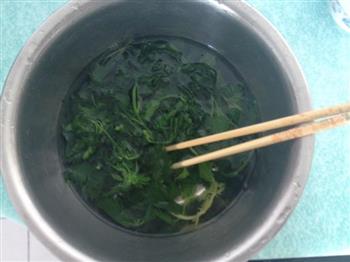 拌芹菜叶怎么做，拌芹菜叶怎么做好吃，拌芹菜叶做法