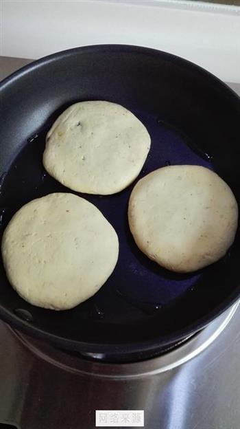 红薯糯米豆沙饼怎么做，红薯糯米豆沙饼怎么做好吃，红薯糯米豆沙饼做法