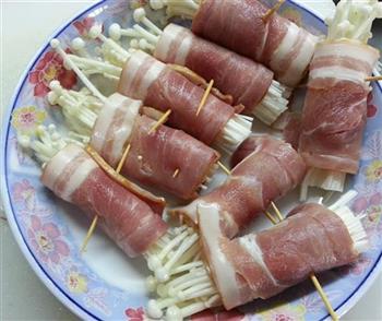 金针菇培根卷怎么做，金针菇培根卷怎么做好吃，金针菇培根卷做法