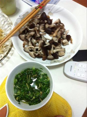葱油香菇怎么做，葱油香菇怎么做好吃，葱油香菇做法