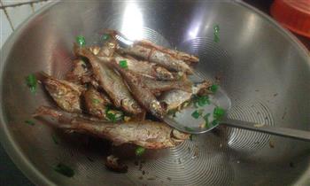 椒盐香酥小白条怎么做，椒盐香酥小白条怎么做好吃，椒盐香酥小白条做法