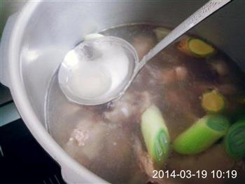 清炖排骨怎么做，清炖排骨怎么做好吃，清炖排骨做法