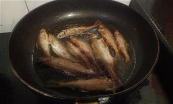 椒盐香酥小白条怎么做，椒盐香酥小白条怎么做好吃，椒盐香酥小白条做法