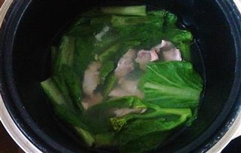 咸蛋芥菜瘦肉汤怎么做，咸蛋芥菜瘦肉汤怎么做好吃，咸蛋芥菜瘦肉汤做法