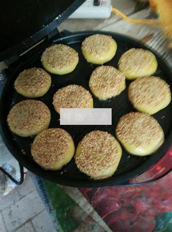 电饼铛版老婆饼怎么做，电饼铛版老婆饼怎么做好吃，电饼铛版老婆饼做法