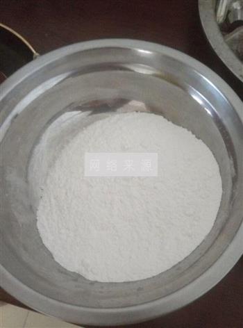 椰香糯米糍怎么做，椰香糯米糍怎么做好吃，椰香糯米糍做法